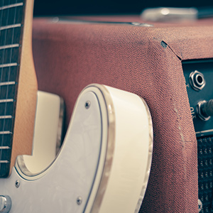 Hardware-based vintage audio guitar effects